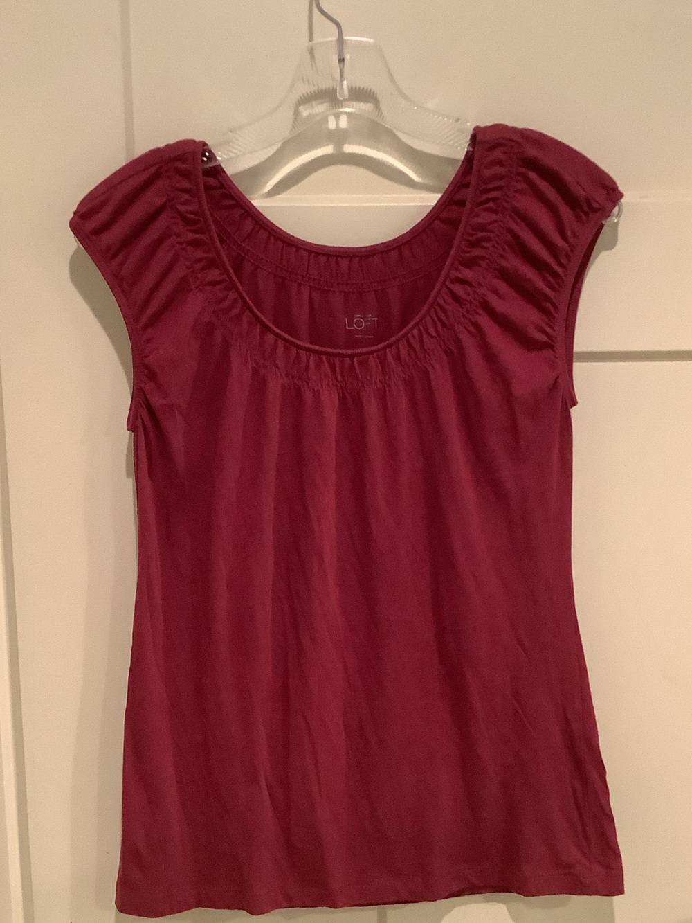 LOFT Cap Sleeve Scoop Neck Top in Berry